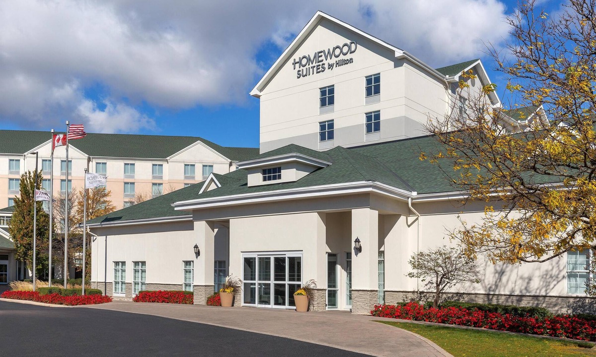 Burlington Hotel | Homewood Suites by Hilton Burlington