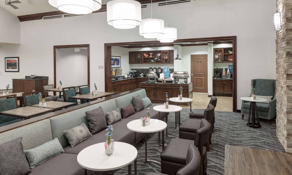 Biggs Field Hotel | Homewood Suites by Hilton El Paso Airport