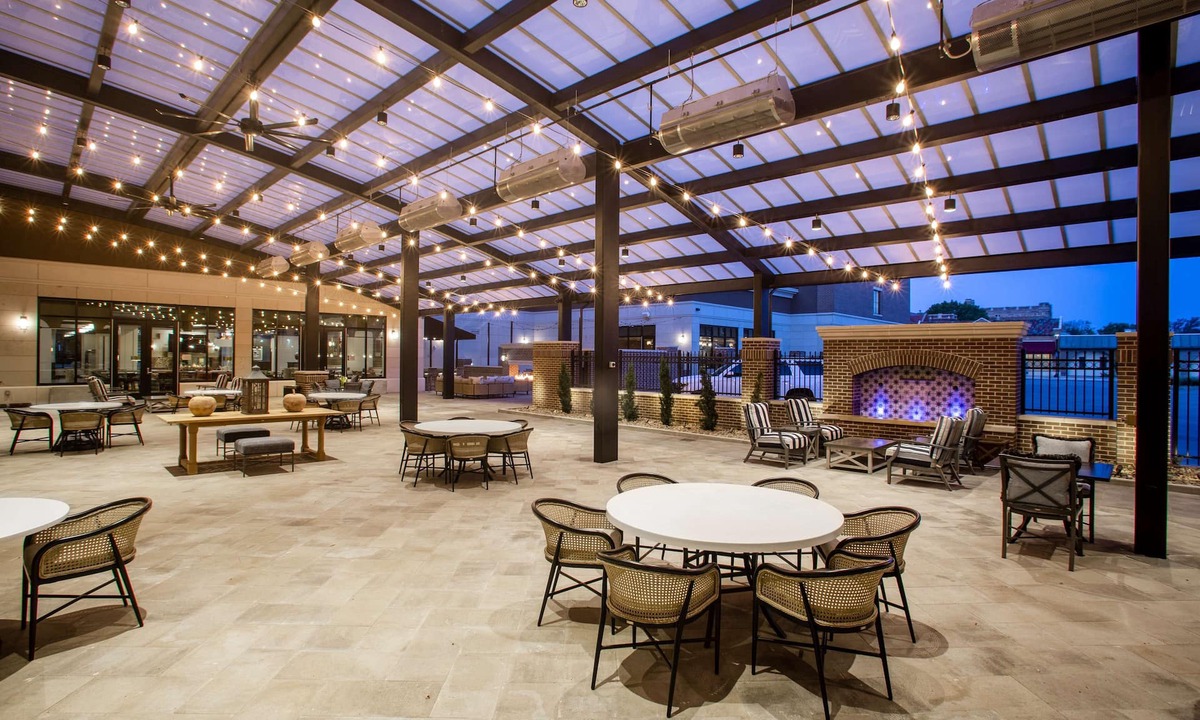 Salina Hotel | Homewood Suites by Hilton Salina Downtown