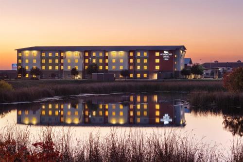 McNeil Hotel | Homewood Suites TechRidge Parmer @ I-35