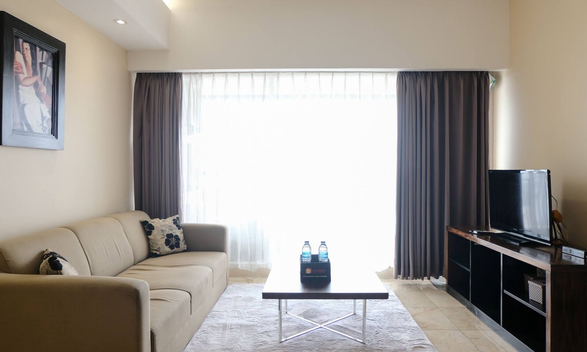Braga Apartment | Homey 3Br Apartment At Braga City Walk