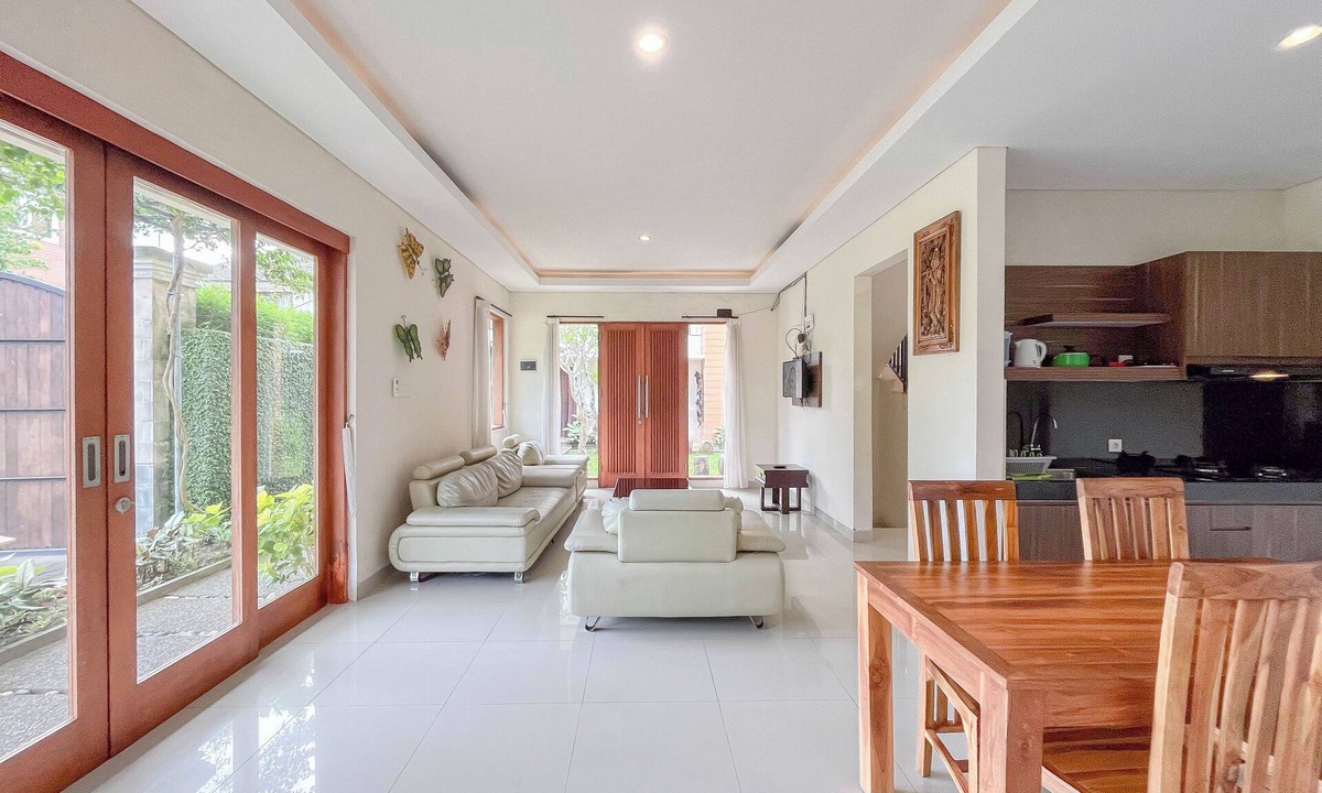 BTDC Apartment | Homey And Magnificent 3Br At Villa Casa De Uli