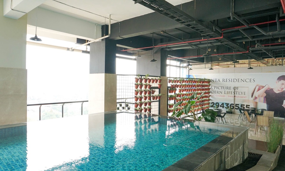 Pondokcina Apartment | Homey and Modern 2BR Apartment at Atlanta Residence