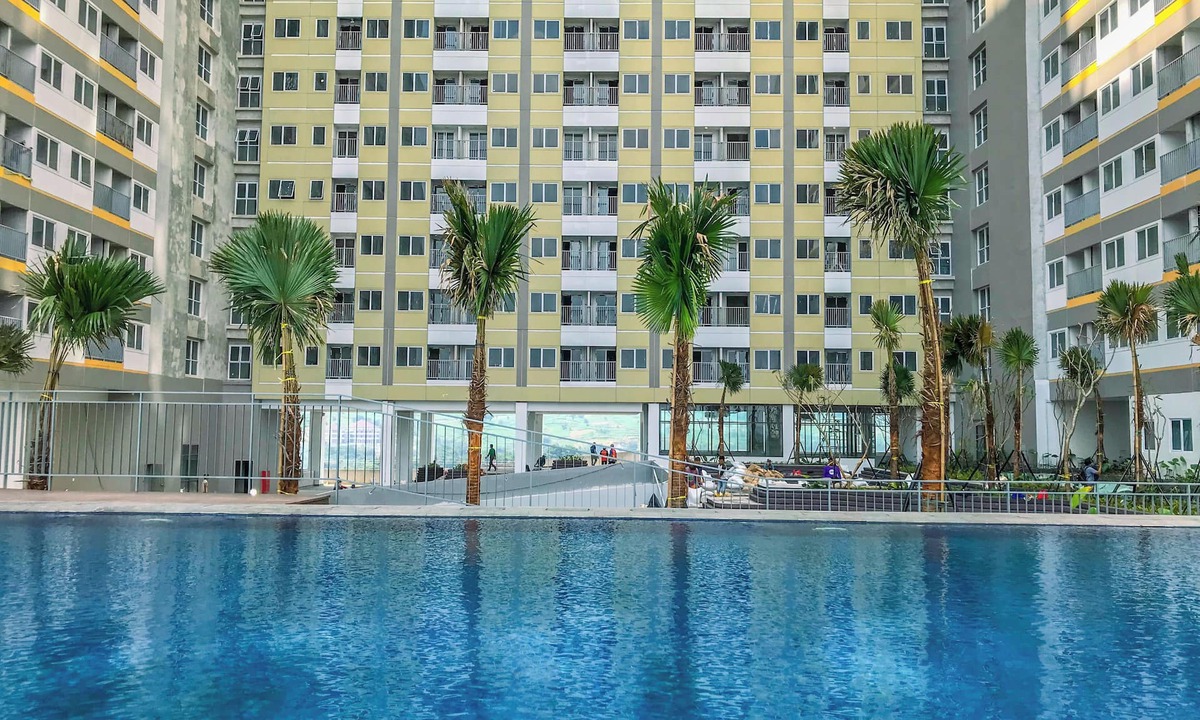 Kedungmanggu Apartment | Homey And Restful Studio Royal Sentul Park Apartment