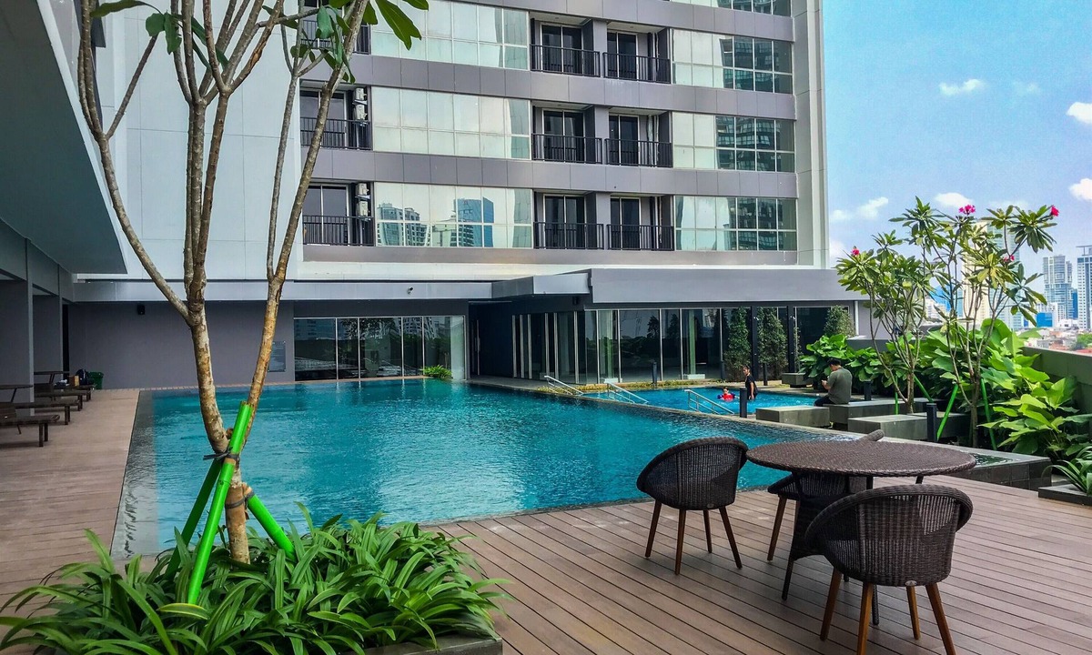 Semanggi Apartment | Homey and Warm 1BR at Ciputra World 2 Apartment