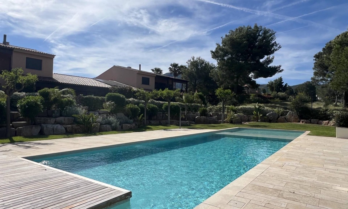 Bonmont Terres Noves Apartment | Homing Apartment Golf Bonmont 10