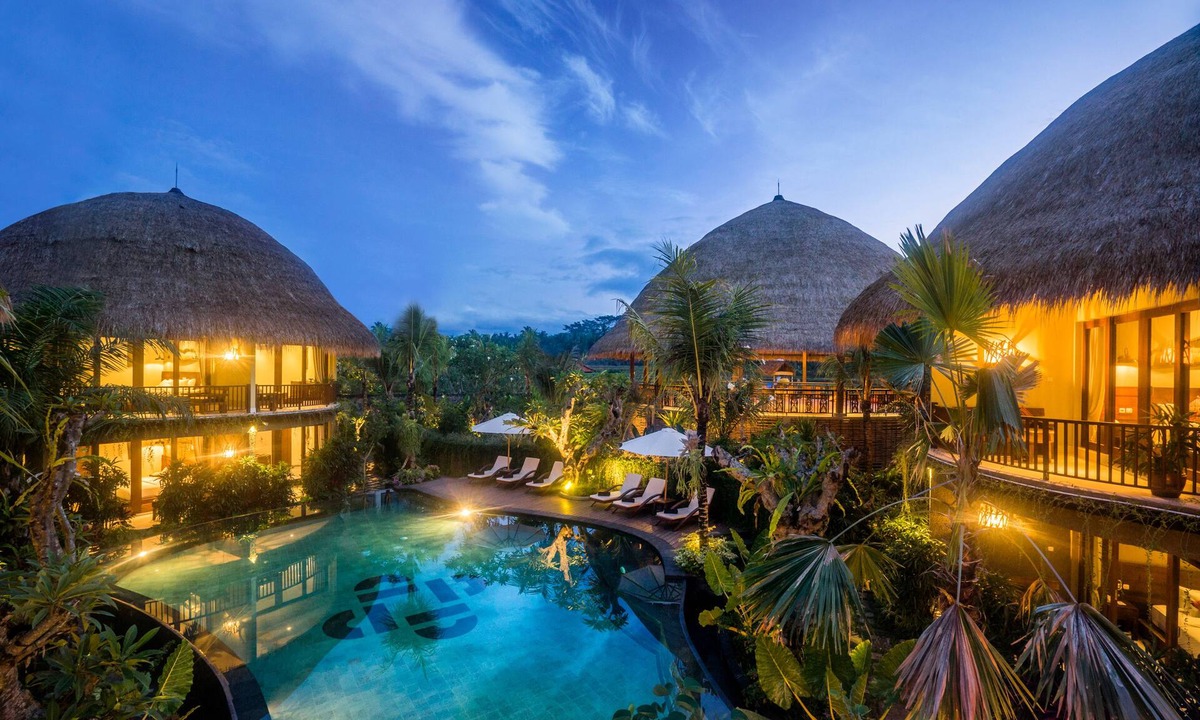 Melayang Resort | Honai Resort