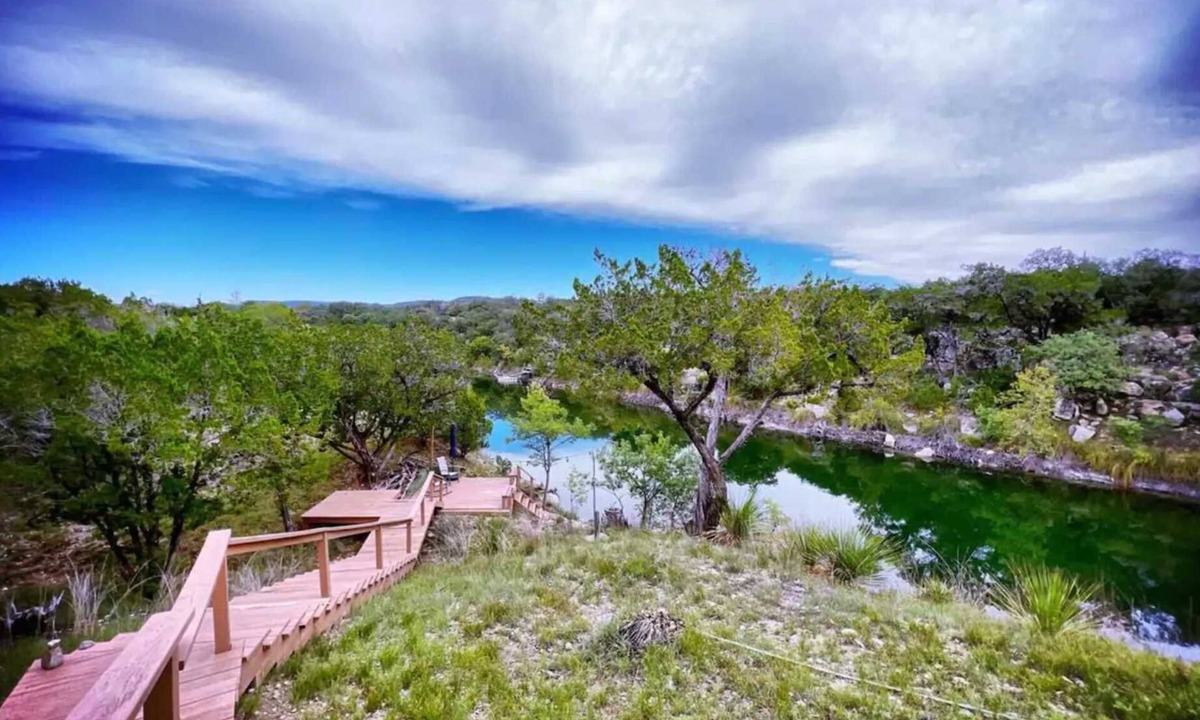 Tarpley Cabin | Hondo Creek Hideaway