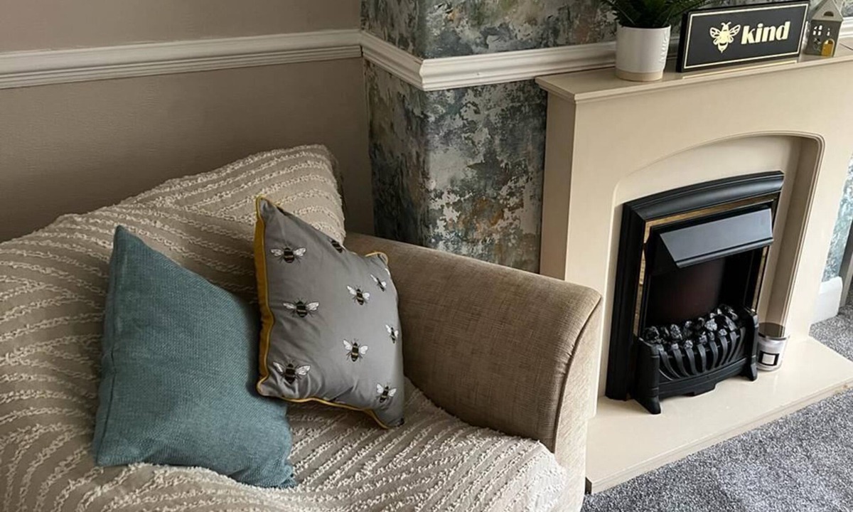 Redcar House | Honey Bee House - Redcar