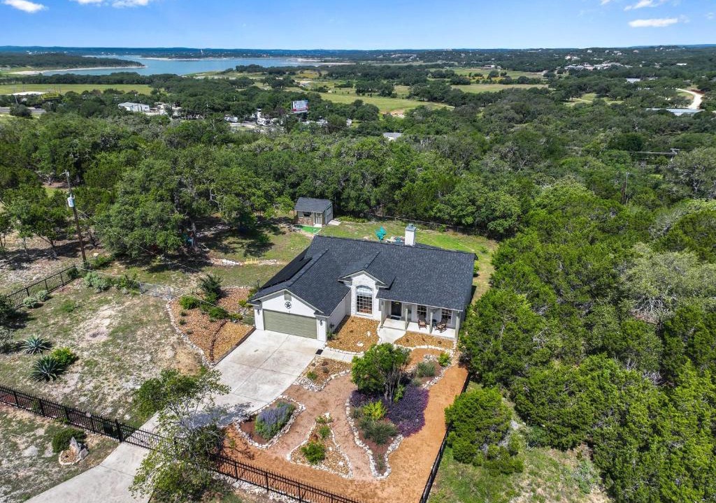 Fischer House | Honey's Lake House