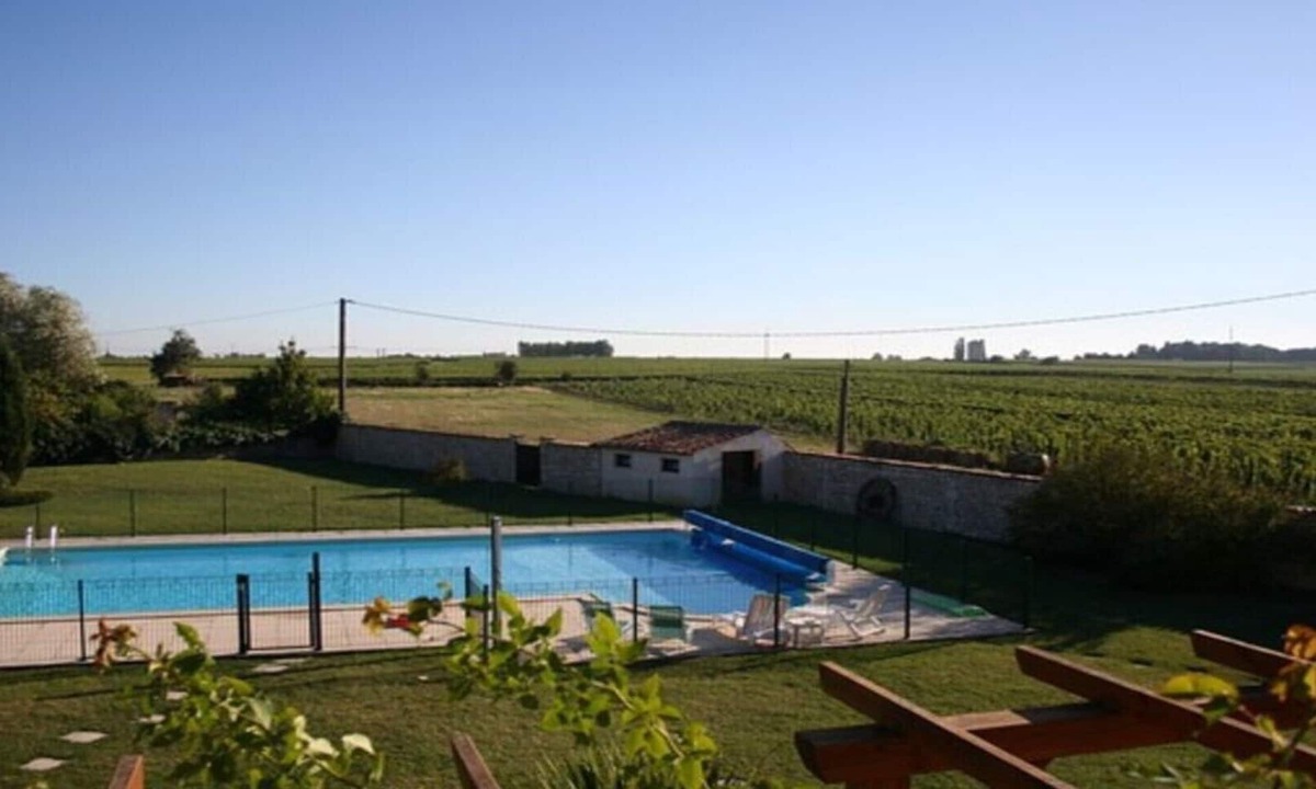 Mortagne-sur-Gironde House | HONEYSUCKLE * 144m2