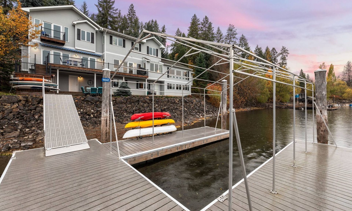 Hayden View Estates House | Honeysuckle Beach Retreat - Waterfront