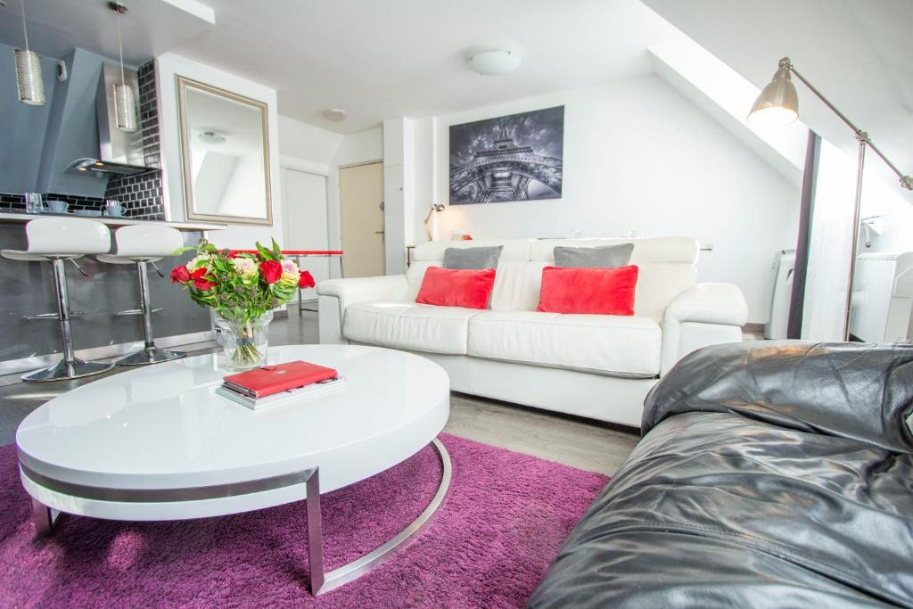 Marais House | HONORINE PARIS CENTRE
