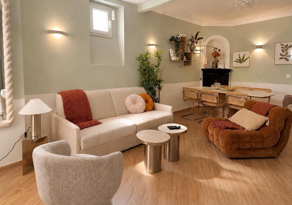 Vivienne Apartment | HOP in Opéra & Theaters district historical center