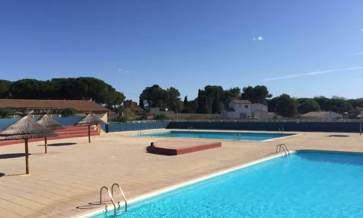 Vendres House | Horizon Bleu – Independent Family Cottage