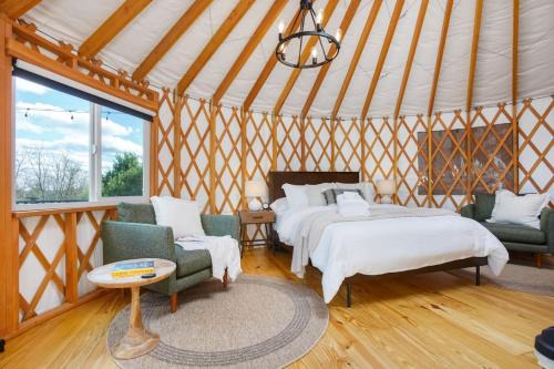 Knox Dale Other | Horizon Hideout - Modern Yurt