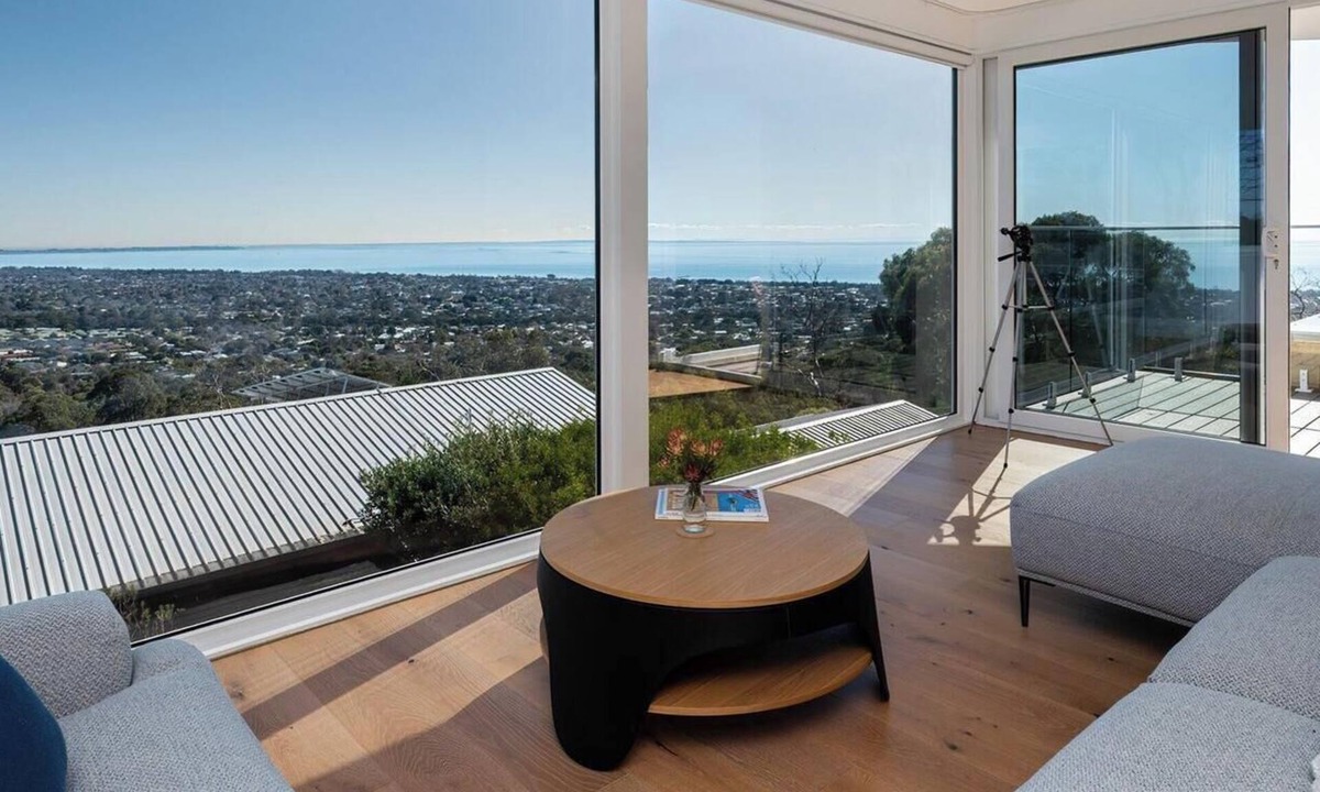 Rosebud House | Horizons on Hove with Heated Spa