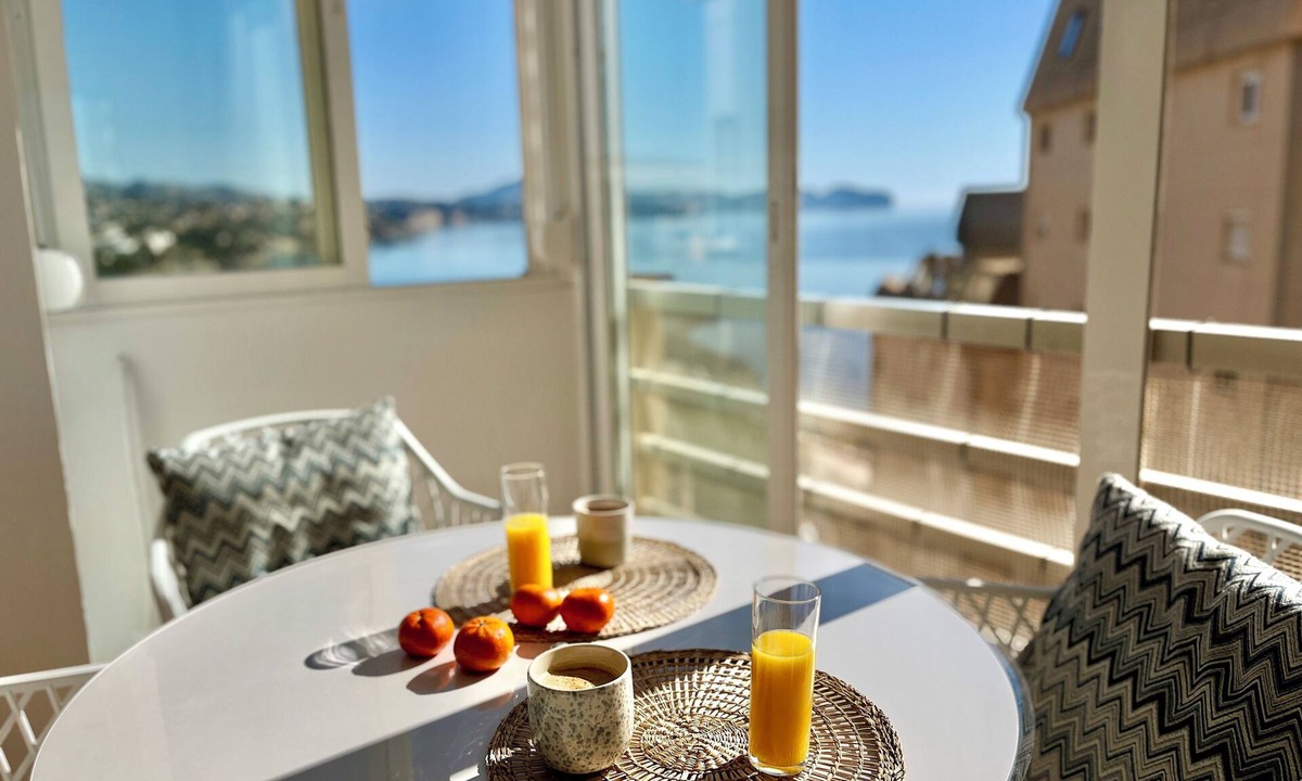 Calpe Apartment | Horizonte Marino. 1-bedroom beachfront apartment, with sea view