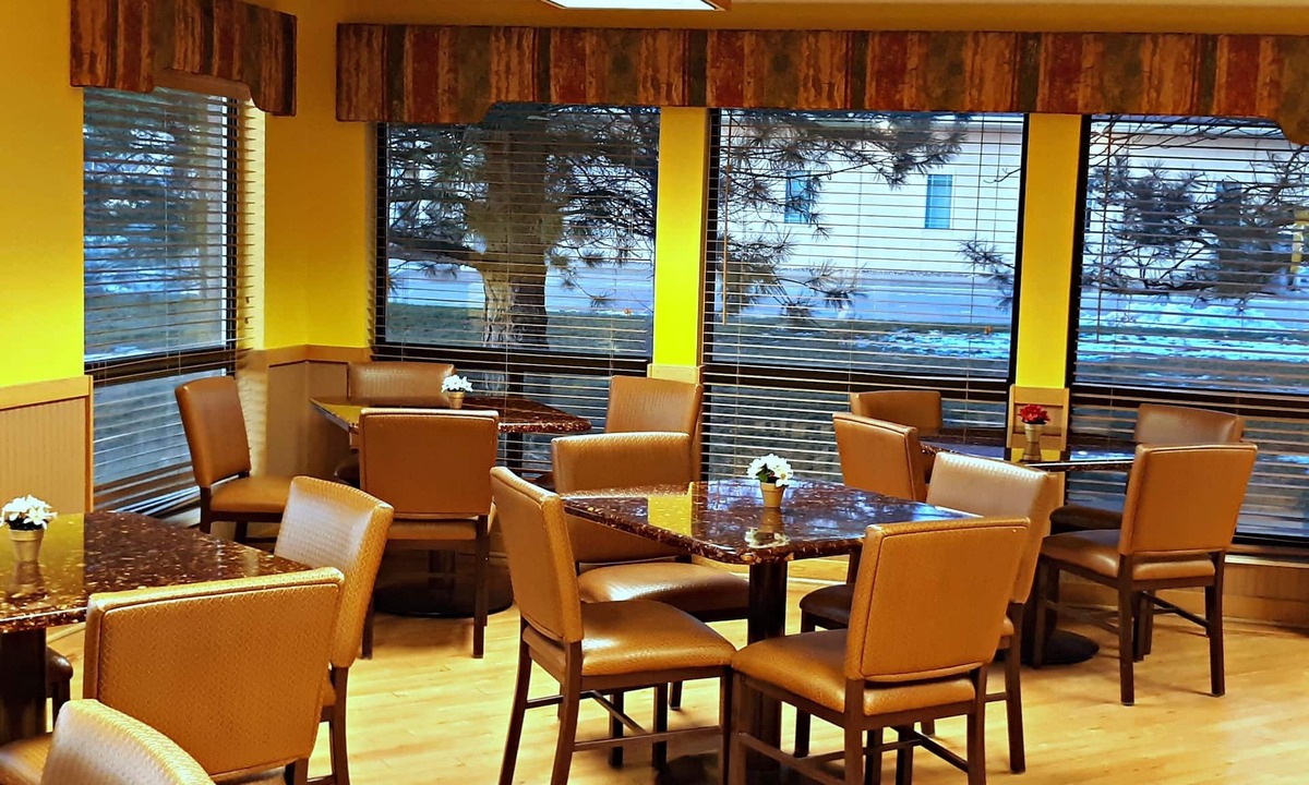 McCook Hotel | Horse Creek Inn
