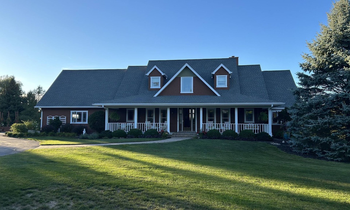 Pickett House | Horse Ranch Gem