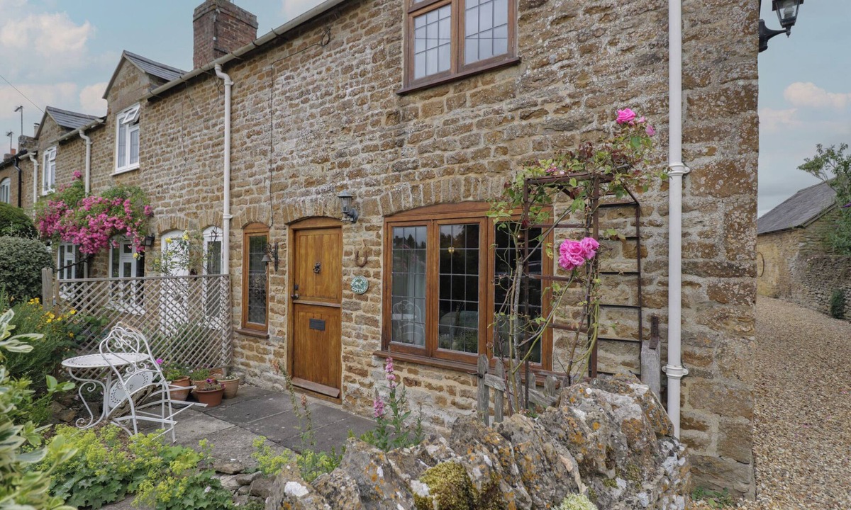Whichford Cottage | Horseshoe Cottage