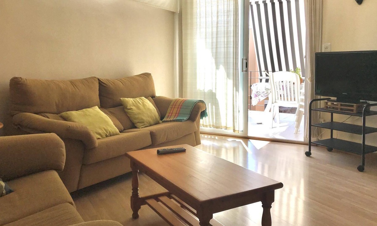 Cambrils Apartment | Horta del Mar III - Two Bedroom Apartment, Sleeps 5