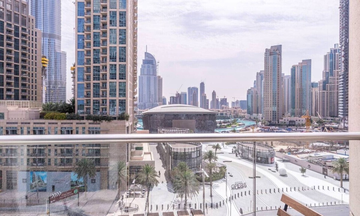 Downtown Dubai Apartment | Hospitality Expert LW202 D Mall Opera Fountain