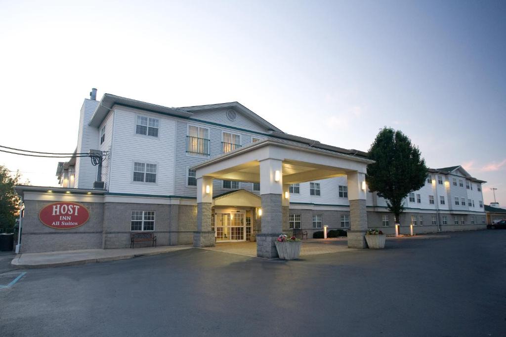 Wilkes-Barre Hotel | Host Inn an All Suites Hotel