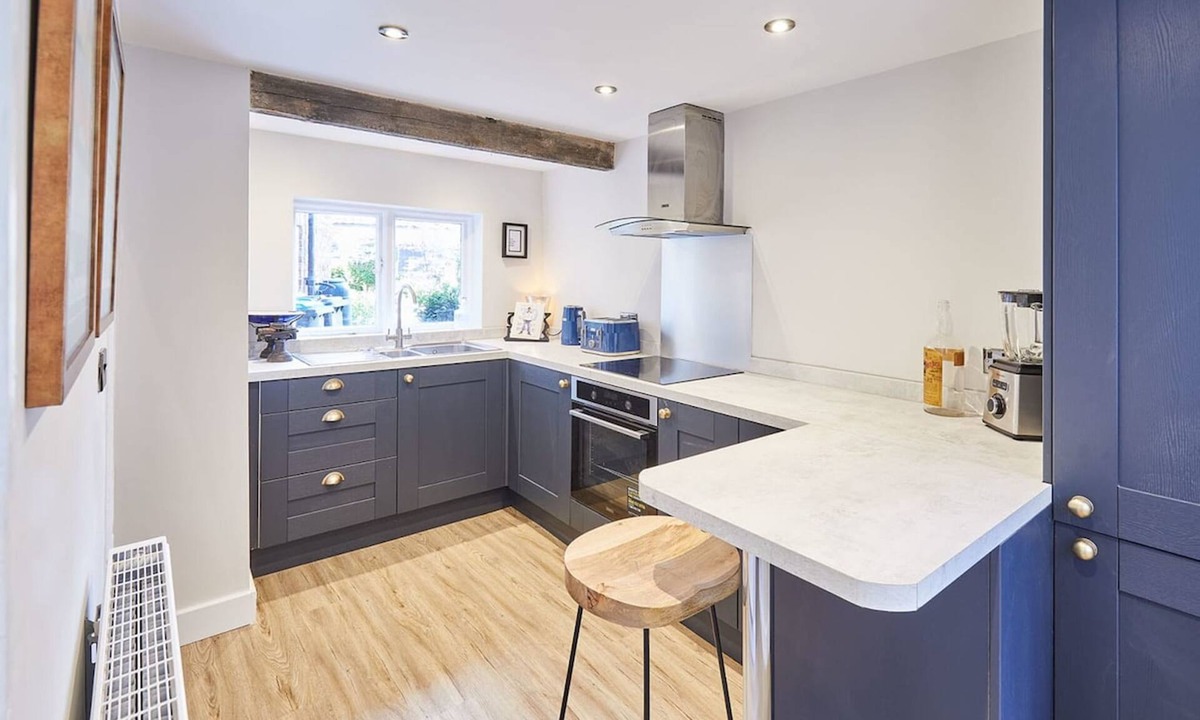 Stokesley House | Host Stay 2 College Square