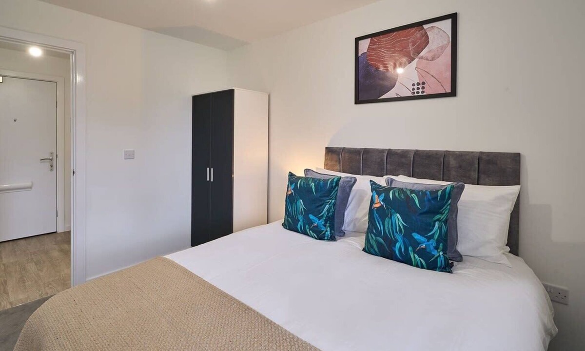 Taunton Apartment | Host & Stay | 23 Waterside Place