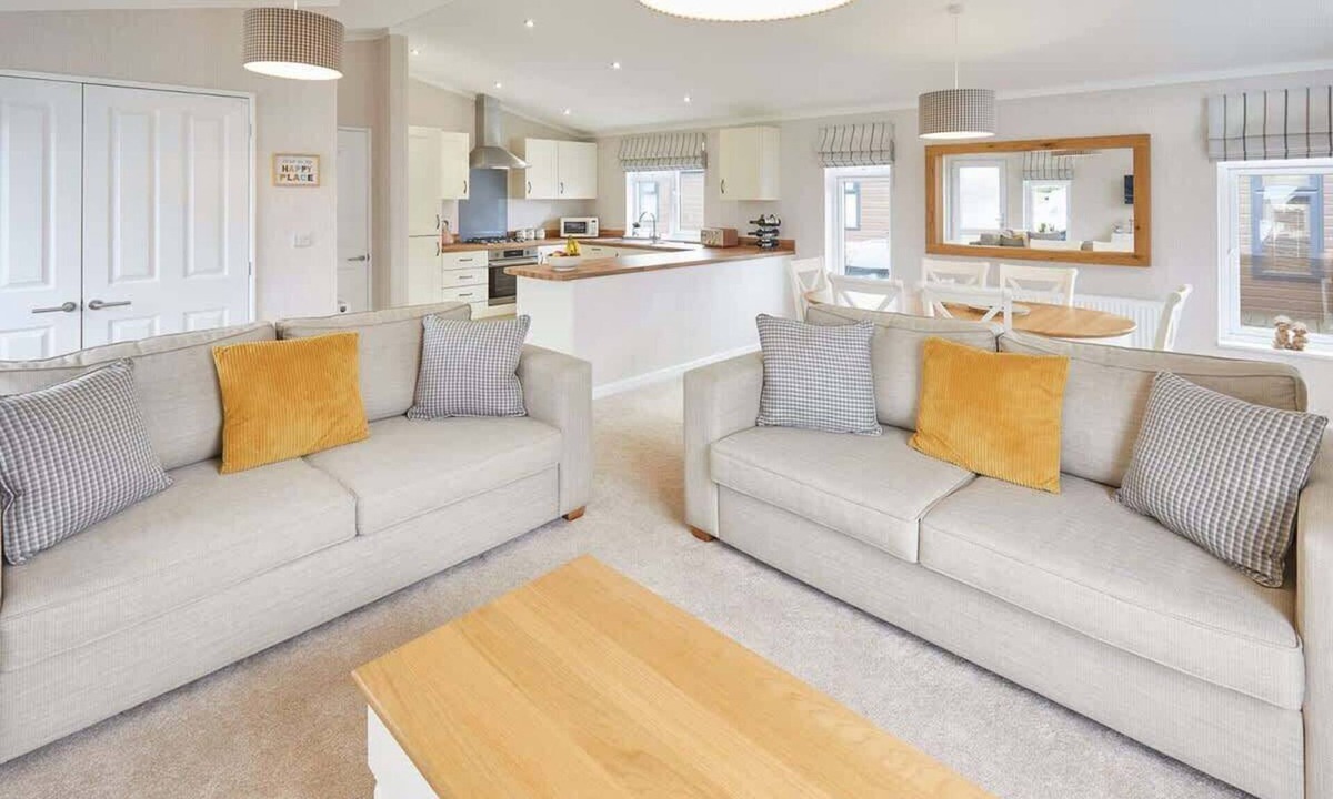 Runswick Bay Cabin | Host & Stay | 28 The Pines