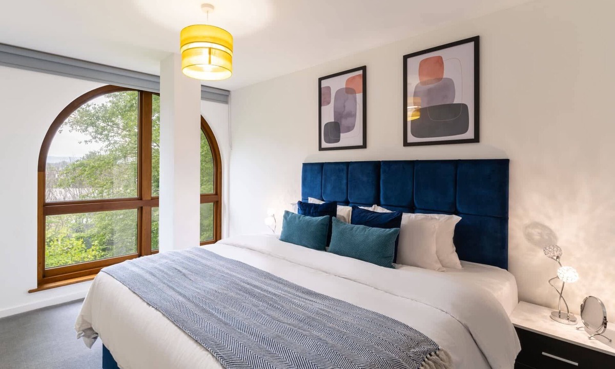 Taunton Apartment | Host & Stay | 52 Waterside Place