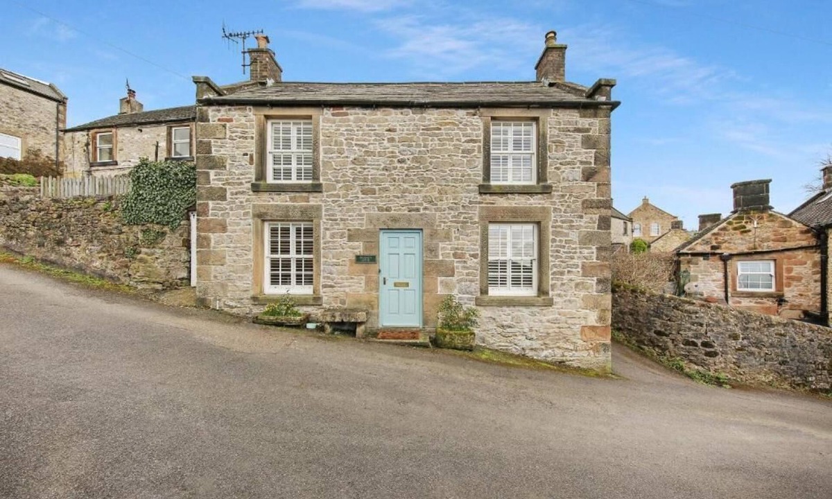 Winster House | Host & Stay | Bradley House