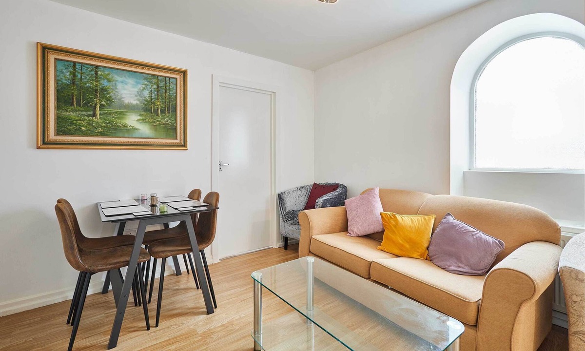 Carrville Apartment | Host & Stay | Carrville Apartment