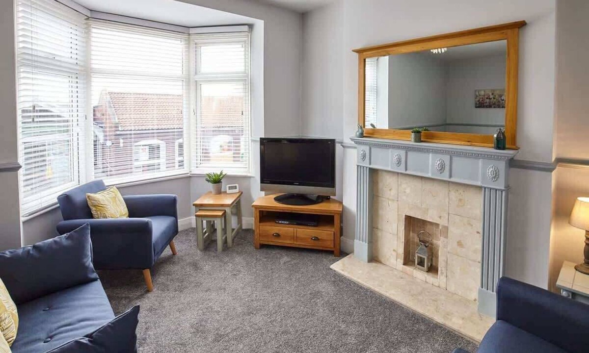 Marske-by-the-Sea Apartment | Host & Stay | Cobblestones
