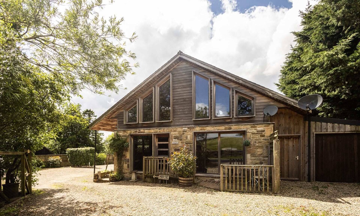 Tarset House | Host & Stay | Crackin' View