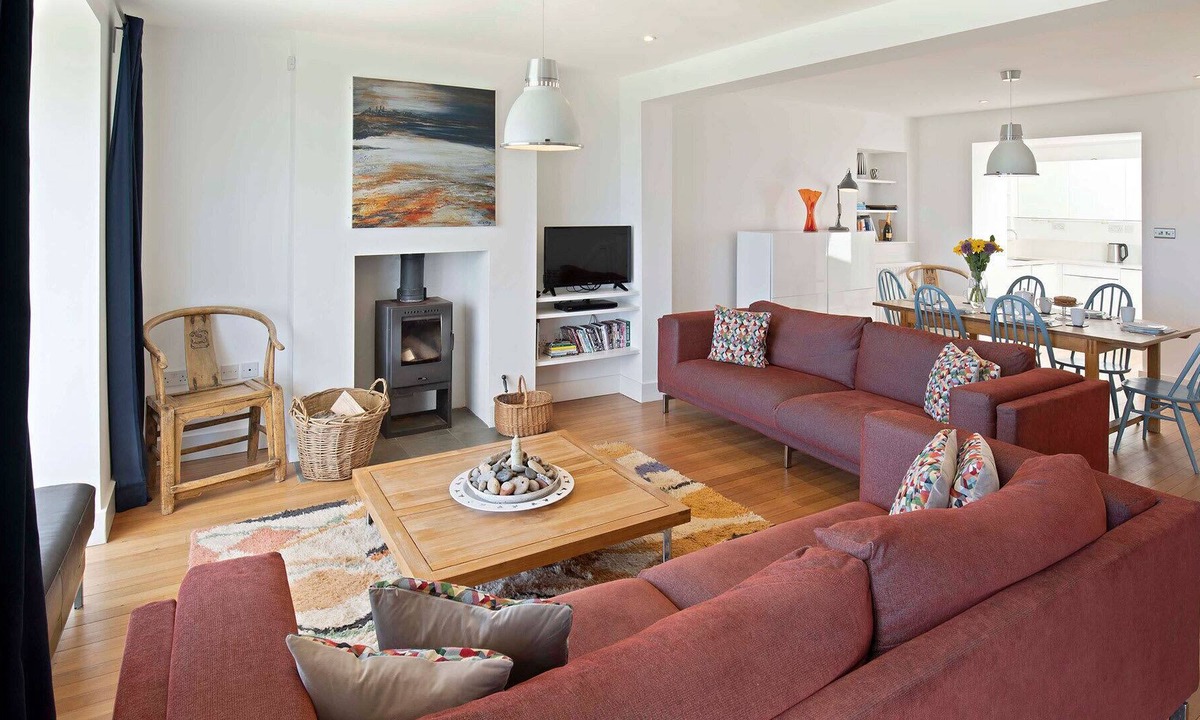 Craster House | Host & Stay | Craster Rocks