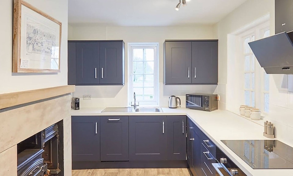 Helperby House | Host Stay Gardeners Cottage