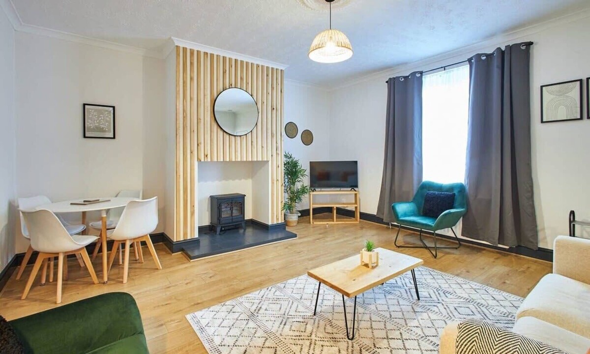 Woodhorn House | Host & Stay | North Shore Cottage