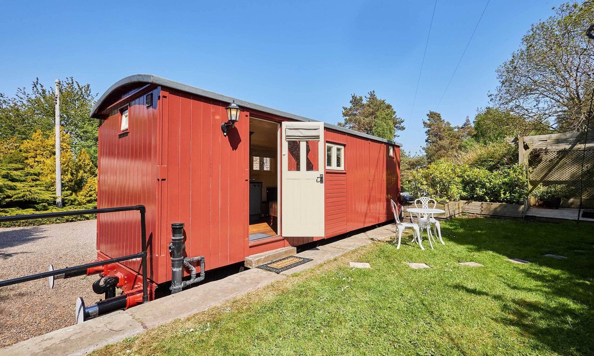 Akeld Cabin | Host & Stay | Guards Van
