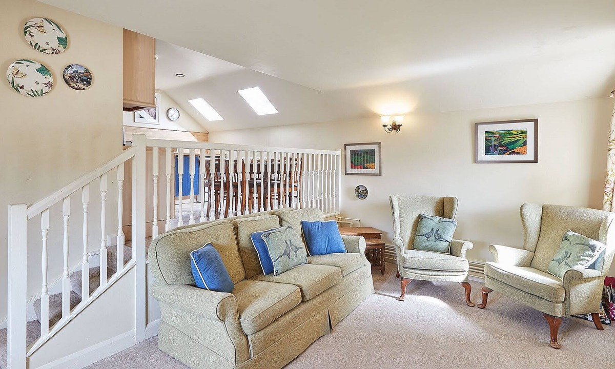 Scawton House | Host & Stay | Holt Cottage