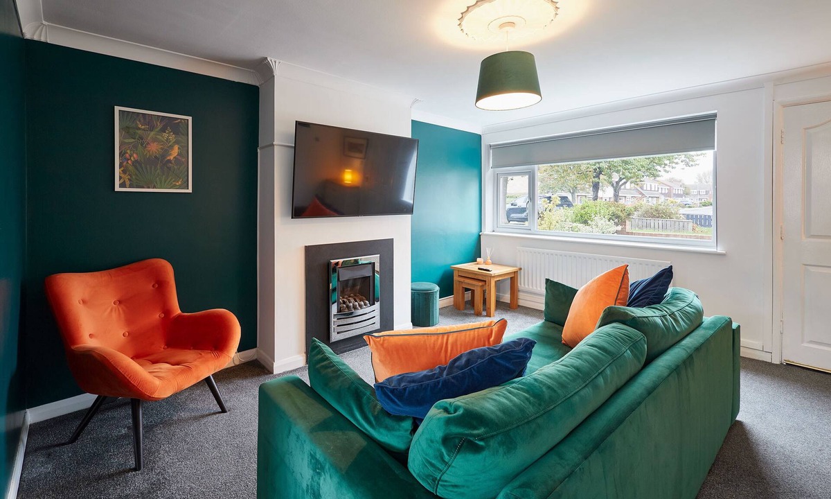 Blyth House | Host & Stay | Osprey Drive