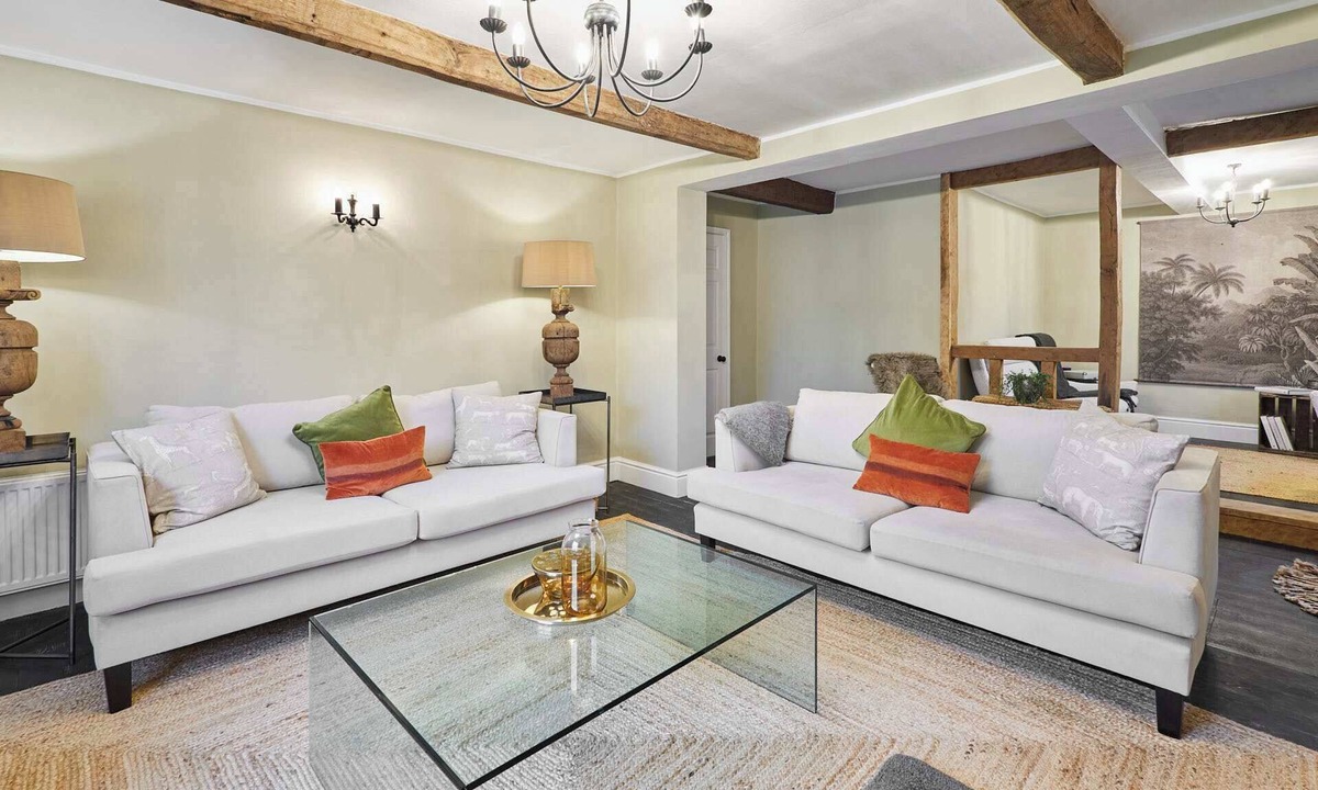 Thirsk House | Host & Stay | Paradise Farm