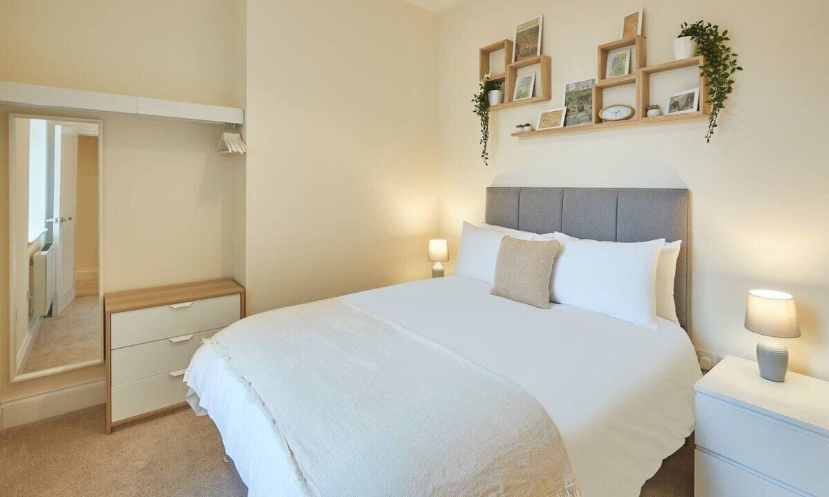 South Cliff Apartment | Host & Stay | South Cliff Apartment