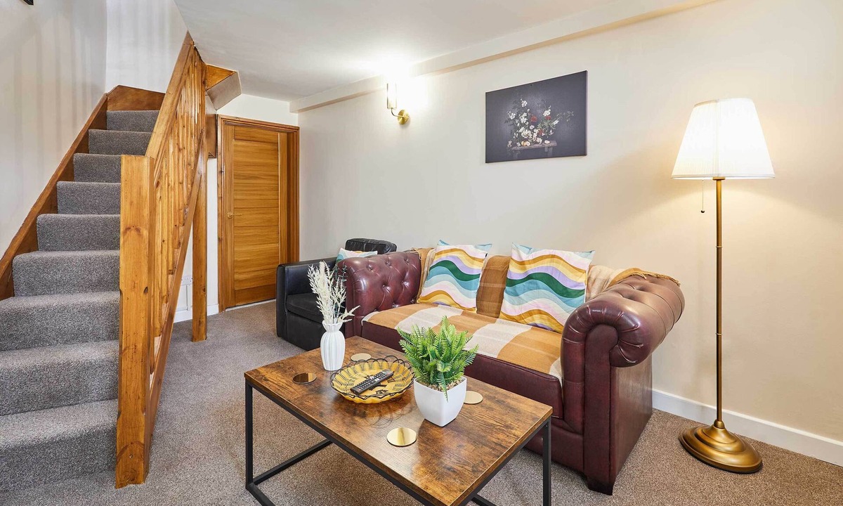 Smethwick Apartment | Host & Stay | The Annex