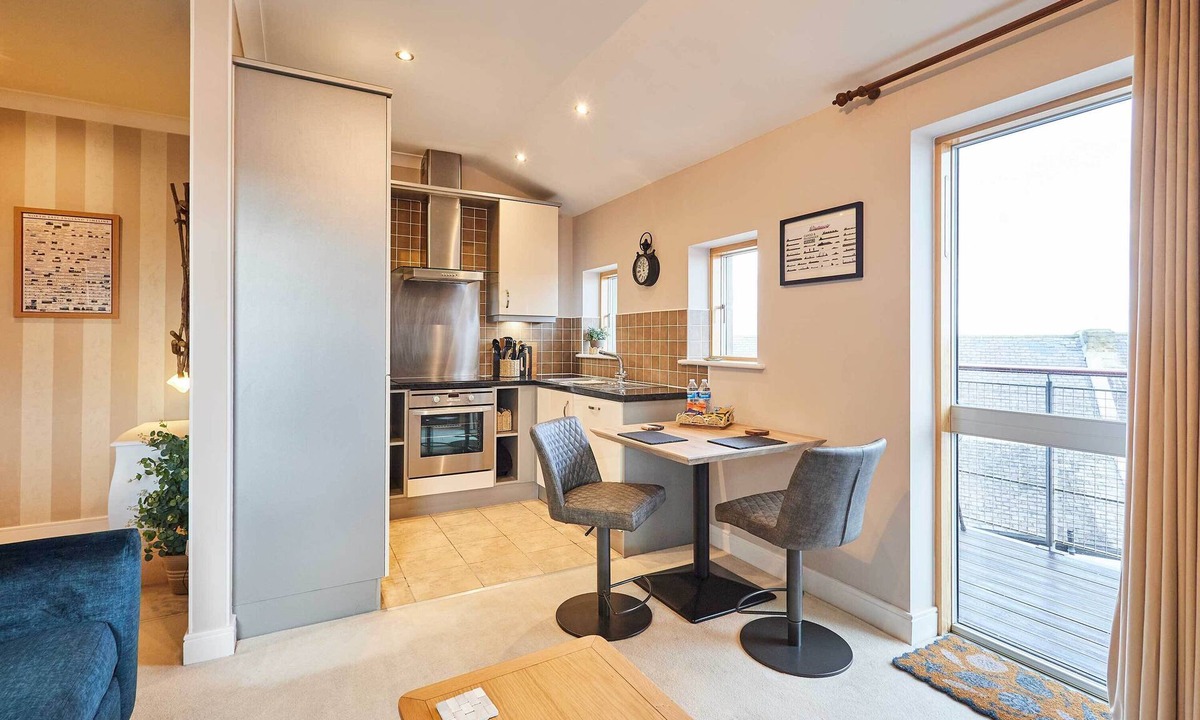 Seahouses Apartment | Host & Stay | The Shipshape