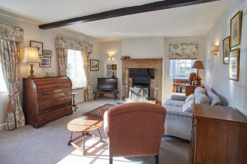 Harrogate House | Host & Stay - Tithe Cottage