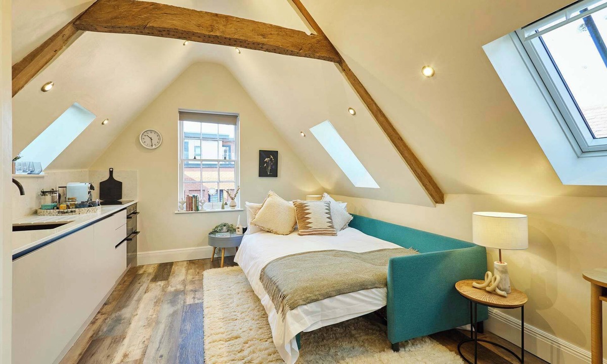 Pontrilas Apartment | Host & Stay | Vinegar Loft