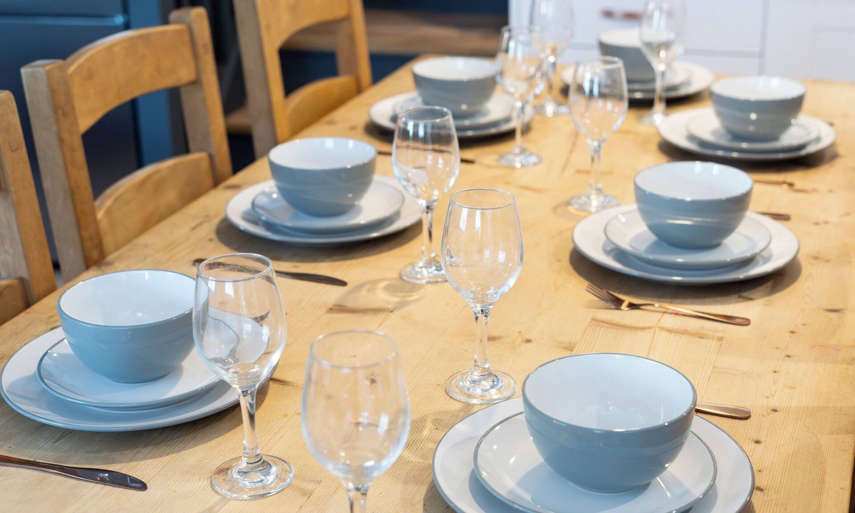 Stroud House | Hosta House