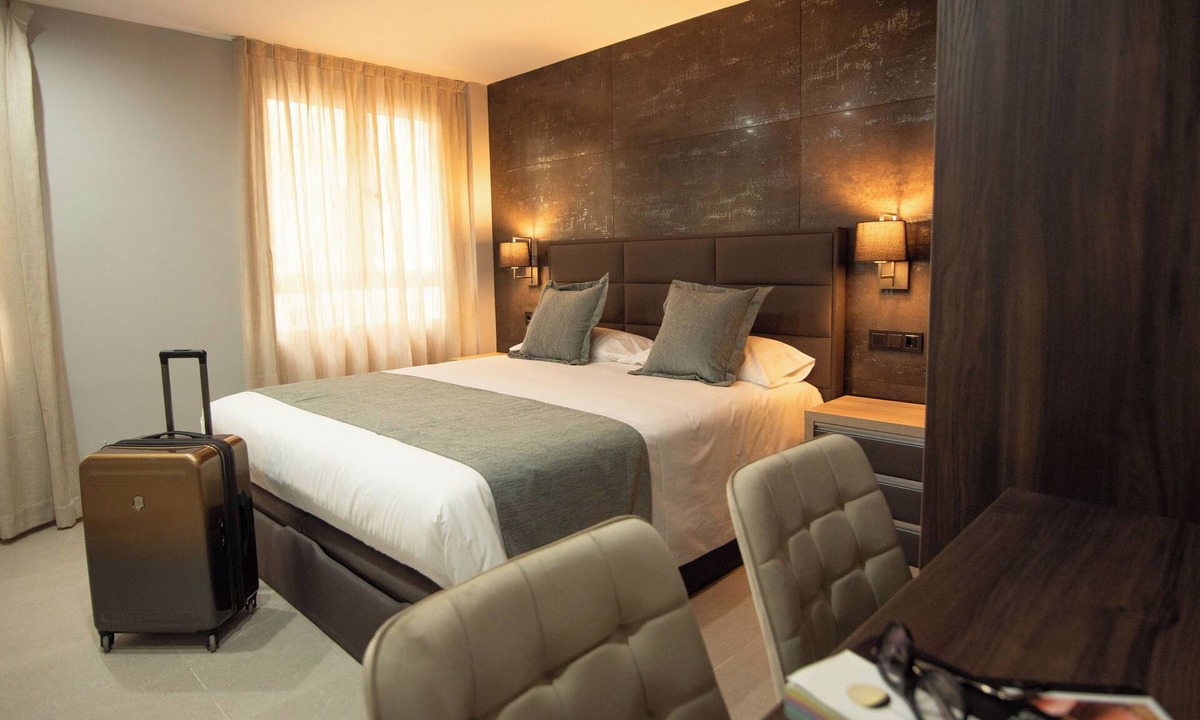 Novele Hostel | Hostal Ágora